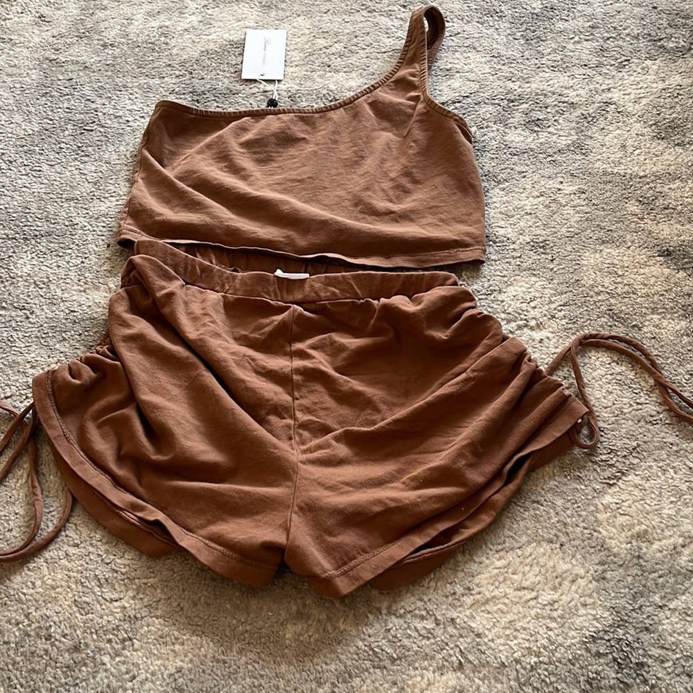 NWT LOVERS + FRIENDS SET